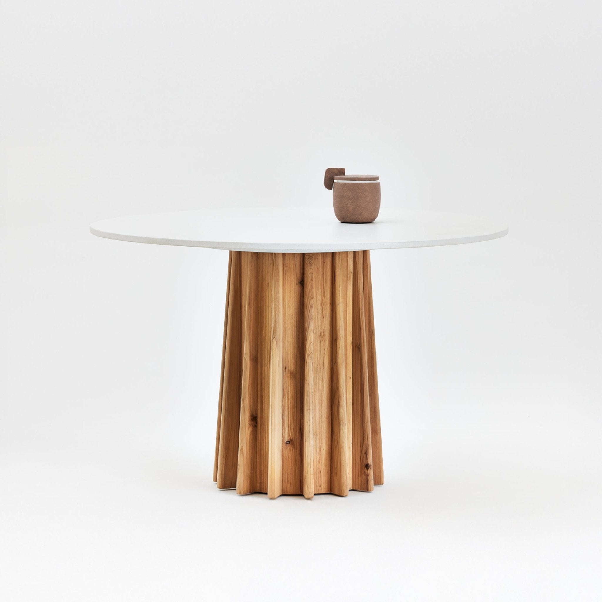 COLAMY ARLO Cement-Finish Round Dining Table