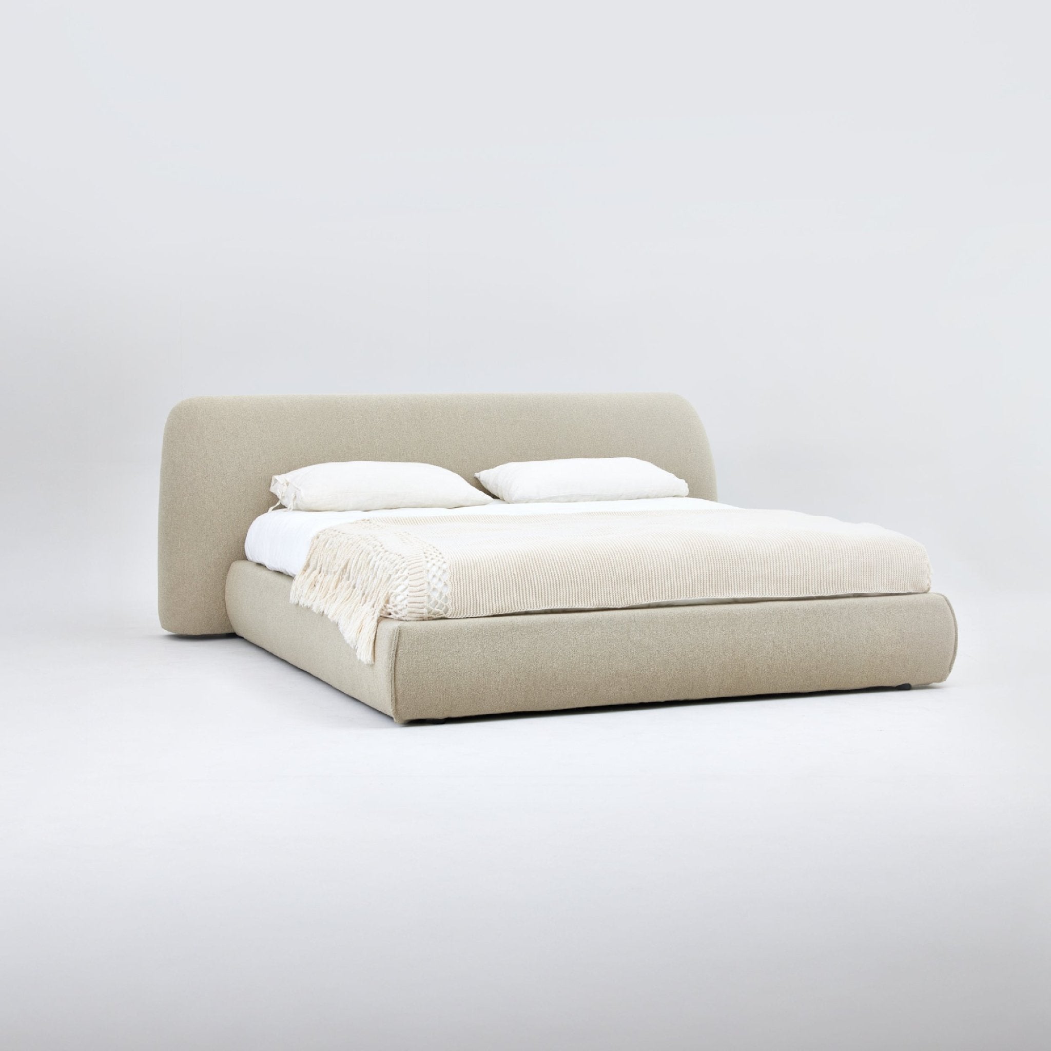 COLAMY LUMINA Modern Minimalist Pine Bed (US)